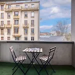 #he The Golden Escape Ile Verte Luminous Renovated Apartment *