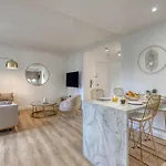 #he The Golden Escape Ile Verte Luminous Renovated *
