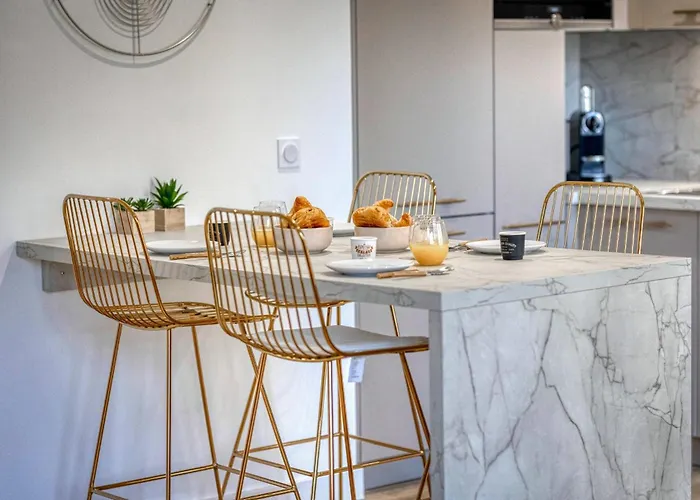 #he The Golden Escape Ile Verte Luminous Renovated Grenoble