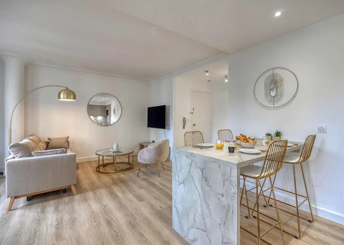 #he The Golden Escape Ile Verte Luminous Renovated *